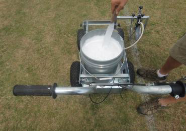 Thin with water easy spray mix not settle spray easy striping machines.
