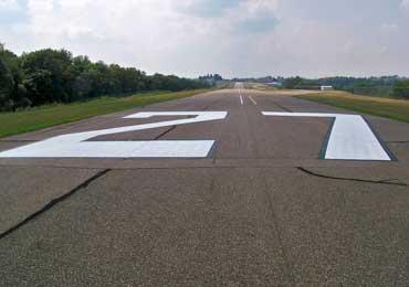 airport runway line marking water base paint.