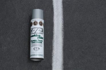 Aluminum aerosol layout-marking paint traffic line brightness shine night time.