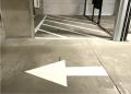 solvent base fast dry acrylic alkyd parking garage parking lot line marking arrow striping paint.